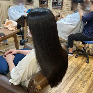 ロング 染矢 優希のヘアスタイル