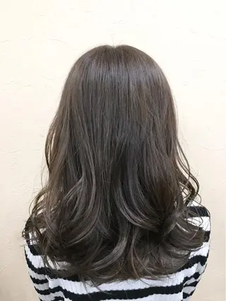 ミディアム カラー 4-rest garden （フォーレストガーデン）所属・金井 直樹のヘアスタイル