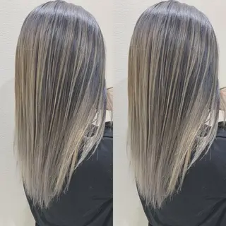 セミロング H所属・H (エイチ) 烏丸御池店のヘアスタイル