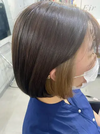 ショート カラー ネイル 艶髪ハイトーン特化 梅田美容室SLYのヘアスタイル