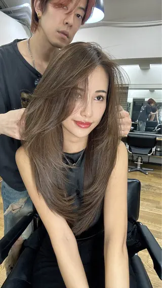 ロング 🇨🇳ワンホンヘア 下田鉄也のヘアスタイル