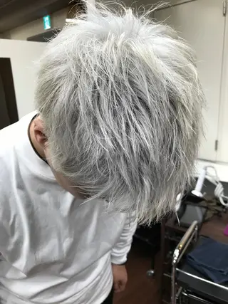 ショート カラー メンズ メンズハイトーン メンズバレイヤージュのヘアスタイル