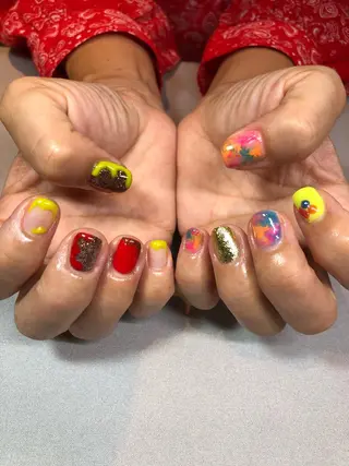 ネイル iiloo aromaworksのネイルデザイン