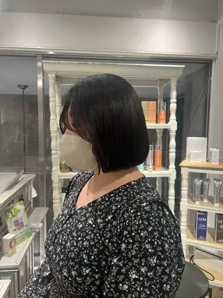 ショート ミカ/名駅/レイヤー /ブリーチなしカラーのヘアスタイル