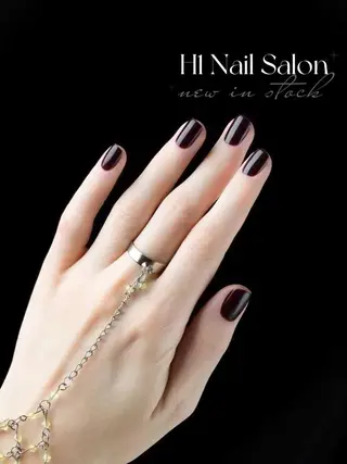 ミディアム H1 ネイル サロンのネイルデザイン