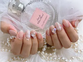 ミディアム Nailsalon Angeのネイルデザイン