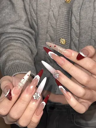 ネイル Dark Honey Kikiのネイルデザイン