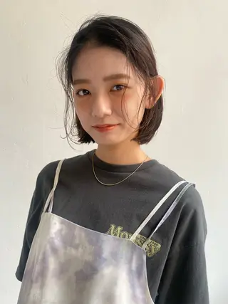 ミディアム Pros所属・nana/レイヤー /酸性ストレートのヘアスタイル