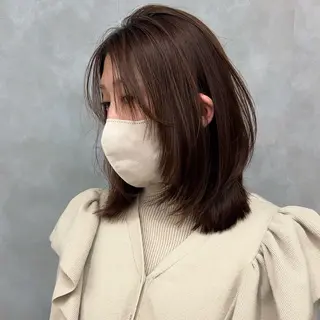 ミディアム ルネ所属・切りっぱなしボブ グレージュ/福田梢のヘアスタイル