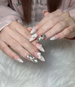 ネイル Yumi Kingnailのネイルデザイン
