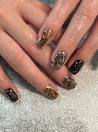ネイル GLAD nail銀座店【グラッドネイル】所属・NISHIYAMA WAKIのネイルデザイン
