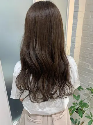 ロング 米津 優花のヘアスタイル