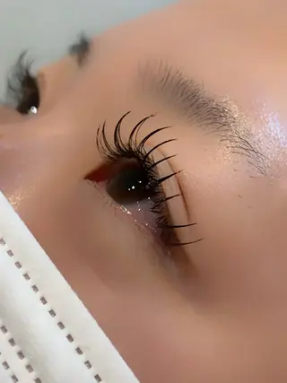 マツエク・マツパ EYE AVANCE.あべのルシアス店所属・EYE AVANCE 🦋AYAの眉毛・アイブロウイメージ