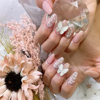 ミディアム ネイル 💎ビューティサロン 湘南　RIRAN💎のネイルデザイン