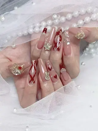 ネイル チョウ チョウのネイルデザイン