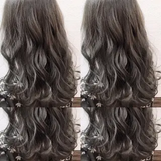 ロング カラー ✖️リーアキト LEEAKITO✖️のヘアスタイル