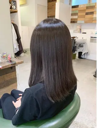 ミディアム カラー ヘアアレンジ youres hair 新宿3丁目店所属・新宿.代表.透け髪 TAKAケアブリーチのヘアスタイル