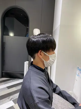 メンズ ヘアリゾート粋 enam 新宿東口店所属・斎藤 友太のヘアスタイル