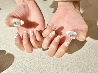 ネイル 痛ネイル🩶推し活 🤍店長sagawaのネイルデザイン