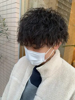 メンズ Produce with SALON VILLAGE所属・メッシュパーマ職人/ 窪田 優也/ツイスパのヘアスタイル