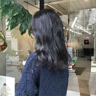 セミロング カラー honoka ikegamiのヘアスタイル