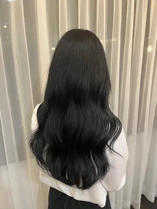 ロング 和野 美咲のヘアスタイル