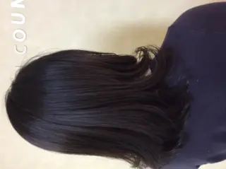 ミディアム 吉田 恒のヘアスタイル