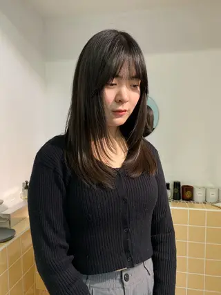 セミロング iroha/ n.w.h🎀のヘアスタイル