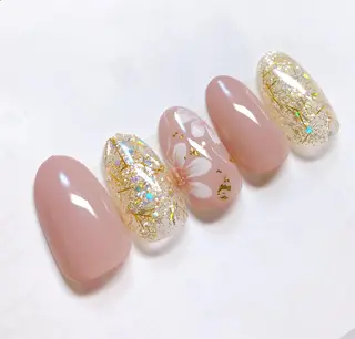 ネイル Bella  totalbeauty所属・Bella 齋藤理奈のネイルデザイン