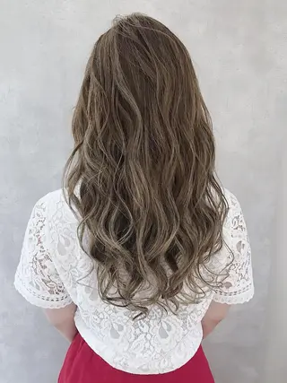 セミロング カラー MOU namba ムウナンバのヘアスタイル