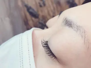 マツエク・マツパ 紬-tsumugi- 育成専門サロンのマツエク・マツパデザイン