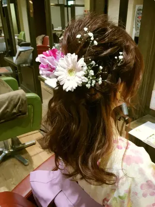 セミロング ヘアアレンジ MODE K's塚口 かどやのヘアスタイル