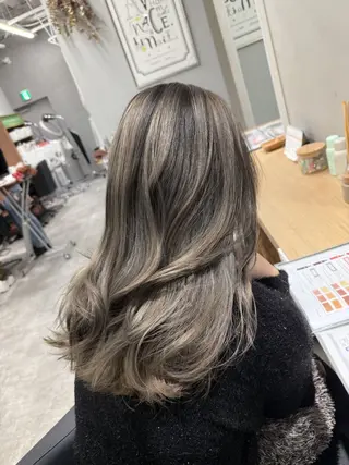ロング カラー 雰囲気似合わせ/永田 汰伊智/艶カラー🫧のヘアスタイル