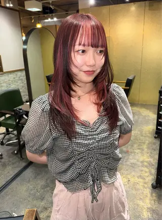 セミロング ハイトーン/デザイン honokaのヘアスタイル