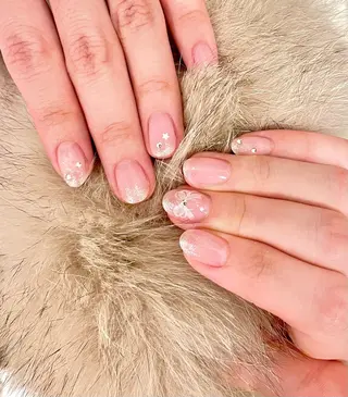 ネイル H&B 楊のネイルデザイン