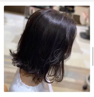 カラー 内村 紫里のヘアスタイル