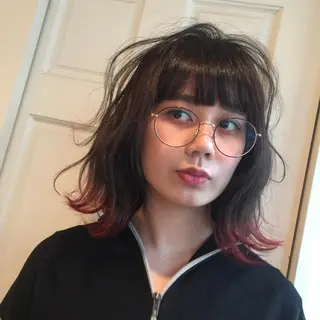 ミディアム カラー ホワイト&レイヤーカ ットエクステ長畠俊輔のヘアスタイル