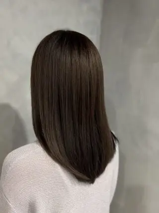 カラー 新倉 あかねのヘアスタイル