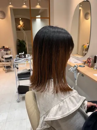 ミディアム 小林 琉花のヘアスタイル