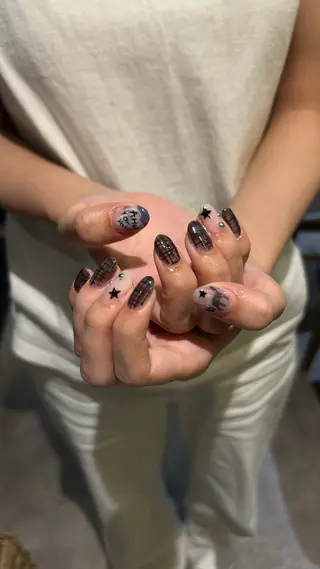 ネイル mira໒꒱· ﾟ 個性アートnailのネイルデザイン