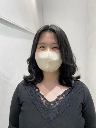 セミロング カラー ✨くびれスタイル✨️ 戸嶋穂乃香のヘアスタイル