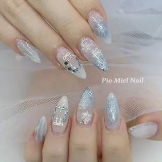 ネイル Pio Mielのネイルデザイン