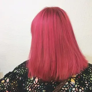 セミロング カラー ブリーチ、パーマ 西部笑のヘアスタイル