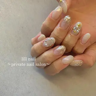 ミディアム pllia beautyのネイルデザイン