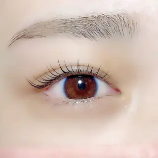 マツエク・マツパ RiCHE吉祥寺店所属・Yuriko⭐️ まつげ/眉毛のマツエク・マツパデザイン