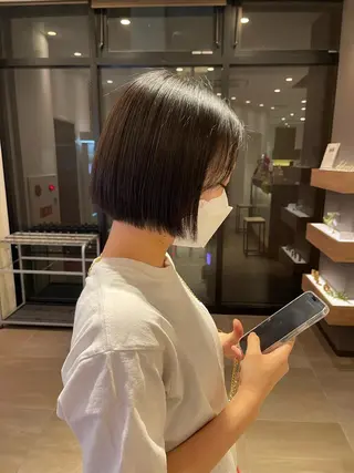 ショート カラー Lico所属・小川 楓華のヘアスタイル