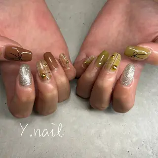 ネイル Y. nailのネイルデザイン