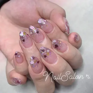 ネイル Nailsalon r.のネイルデザイン