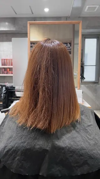 セミロング ダン/メンズ/ 顔周り×透明感カラーのヘアスタイル