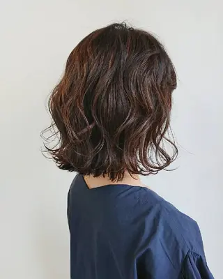 ミディアム カラー little×PORTO 元町所属・Topstylist ゆきこのヘアスタイル
